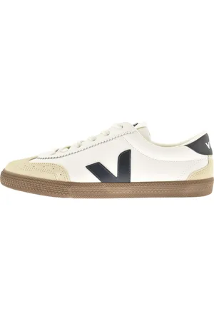 Veja Volley Leather Trainers