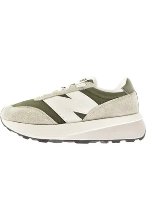 New Balance 370 Trainers