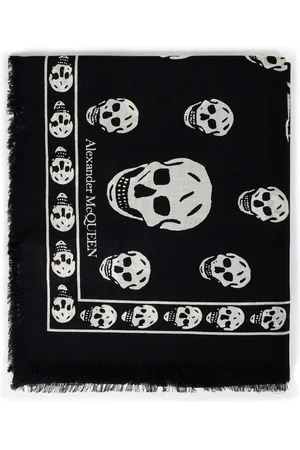 Alexander McQueen Tilbehør, Dame, Sort, ONE SIZE, Uld, Sort Vintersjal - Stilfuld og Varm