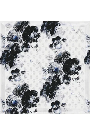 Alexander McQueen Tilbehør, Dame, Hvid, ONE SIZE, Silke Tørklæde med Blomstermotiv og Skull Print