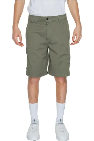 Calvin Klein Shorts, Herre, Grøn, M, Bomuld, Mænds Bermuda Shorts Forår/Sommer Kollektion