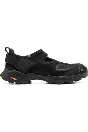 ROA Sko, Herre, Sort, 46 EU, Sort Ruskind Sneakers med Udskæringer