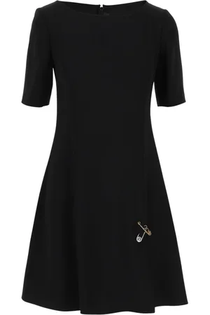 VERSACE Kjole, Dame, Sort, S, Satin, Satinkjole med broche detalje