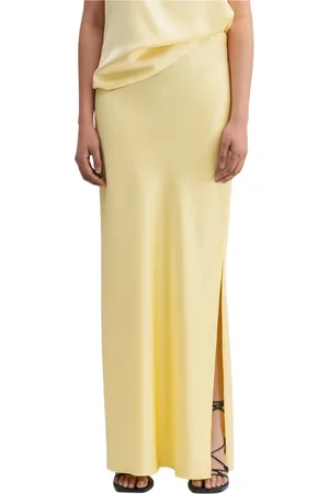 Ahlvar Gallery Nederdel, Dame, Gul, S, Satin, Hana lang logo satin nederdel