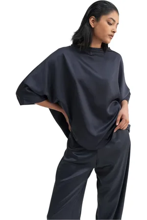 Ahlvar Gallery Bluser & Skjorter, Dame, Blå, XS, Satin, Tori satin tee