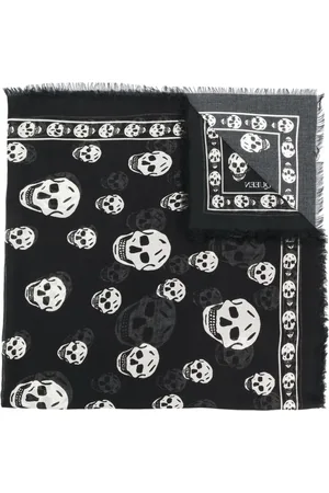 Alexander McQueen Tilbehør, Dame, Sort, ONE SIZE, Sort Tørklæde med Dødningehovedmønster og Frynsede Kanter