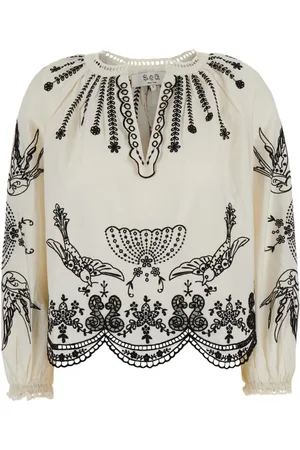 SEA Bluser & Skjorter, Dame, Flerfarvet, L, Bomuld, Hvid V-hals Bluse med Kingsley Broderi