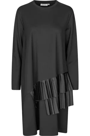Masai Kjole, Dame, Sort, 2XL, Uld, Elegant A-line kjole med flæseskørt