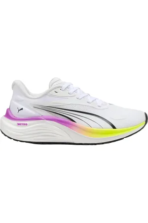 PUMA Sport, Dame, Flerfarvet, 40 1/2 EU, Hvide Sneakers med Ultra Letvægts Polstring