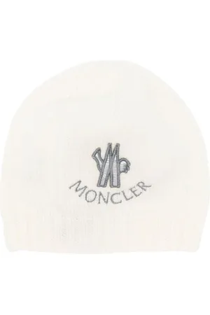 Moncler Tilbehør, Dame, Hvid, 2XS, Uld, Ribstrikket børnehat med gråt logo broderi