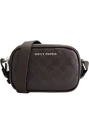 Daily paper Taske, Herre, Brun, ONE SIZE, Monogrammet Saffiano Håndtaske med Justerbar Rem