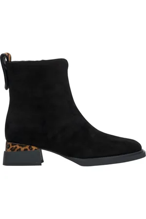 Estro Sko, Dame, Sort, 38 EU, Uld, Sorte velour ankelstøvler med leopardprint detalje