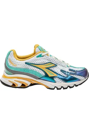 Diadora Sko, Dame, Flerfarvet, 40 1/2 EU, Afslappede Sneakers til Mænd og Kvinder