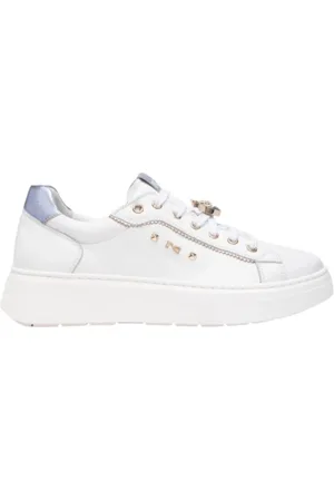 Nero Giardini Sko, Dame, Hvid, 40 EU, Læder, Hvide lædersneakers med blå metalliske detaljer