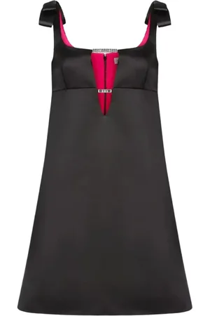 Nina Ricci Kjole, Dame, Sort, S, Satin, Sort satin minikjole med krystalbesat V-udskæring