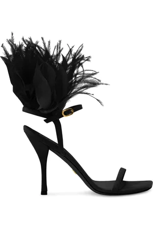 Stuart Weitzman Sko, Dame, Sort, 38 1/2 EU, Suede, Plume 100 Feather Sandal
