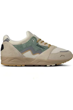 Karhu Sko, Herre, Flerfarvet, 42 1/2 EU, Retrostil Sneakers med Overlegen Komfort