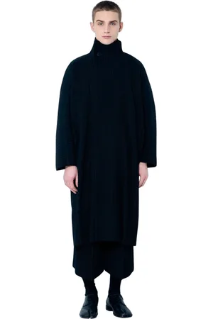 Issey Miyake Frakke, Herre, Sort, L, Polyester, Plisseret Frakke med Høj Krave