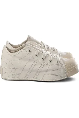 Y-3 Sko, Dame, Hvid, 37 1/2 EU, Læder, Low Top Sneakers i Nizza-stil