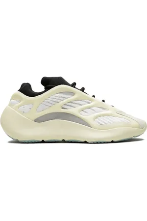 Yeezy Sko, Herre, , 43 1/3 EU, Kosmisk Komfort Sneakers