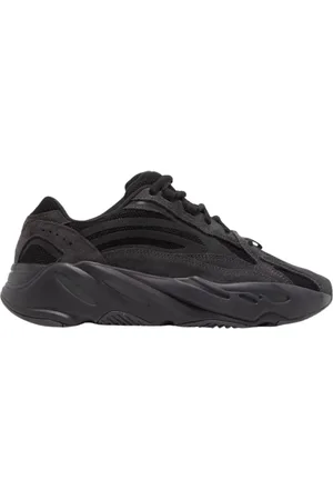 Yeezy Sko, Herre, Sort, 46 EU, Suede, Boost 700 V2 Sneakers