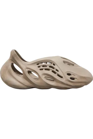 Yeezy Sko, Herre, Grå, 43 EU, Limited Edition Foam Rnnr Stone Sage