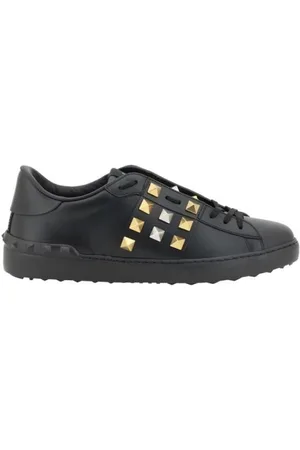 VALENTINO GARAVANI Sko, Herre, Sort, 39 EU, Læder, Studded Slip-On Sneakers med broderet logo