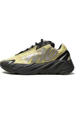 Yeezy Sko, unisex, Flerfarvet, 45 1/3 EU, Nylon, Mnvn Resin Sneaker Lancering Januar 2022