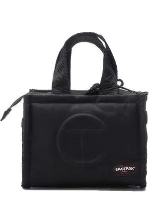 Eastpak Taske, Dame, Sort, ONE SIZE, Uld, Sort Skuldertaske med Patchet Logo
