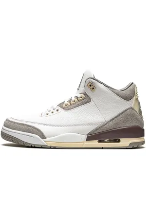 Jordan Sko, unisex, Hvid, 38 EU, Retro Sneakers til Stil Entusiaster
