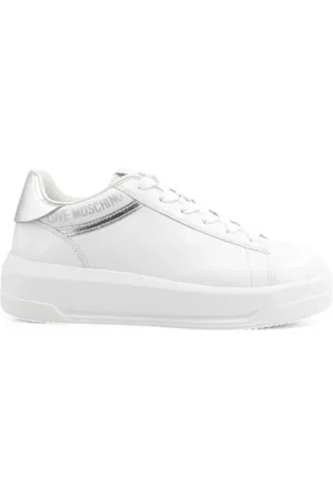 Moschino Sko, Dame, Hvid, 37 EU, Læder, Hvide og sølv Sneakers med Logo