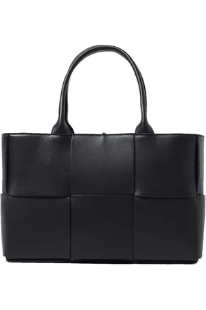 Bottega Veneta Taske, Dame, Sort, ONE SIZE, Sort Håndtaske med Elegant Intrecciato Design