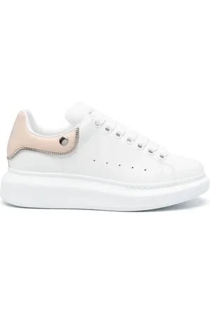 Alexander McQueen Sko, Dame, Hvid, 35 EU, Læder, Hvide Lædersneakers Elegant Design