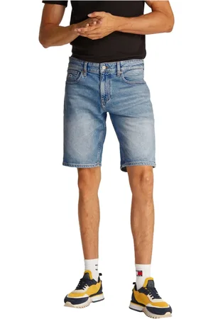 Tommy Hilfiger Shorts, Herre, Blå, W36, Uld, Stilfulde Bermuda Shorts til Mænd