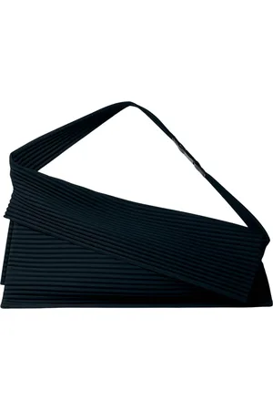 Issey Miyake Taske, Dame, Sort, ONE SIZE, Uld, Foldet Skuldertaske med Justerbar Strop