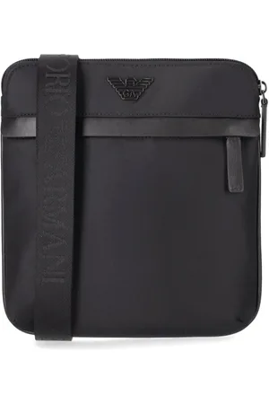 Emporio Armani Taske, Herre, Sort, ONE SIZE, Nylon, Sort Nylon Crossbody Taske med Lynlåslomme