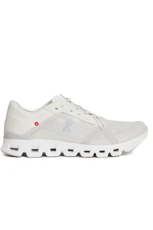 On Running Sport, Herre, Hvid, 42 1/2 EU, Uld, Hvide Wolf Sneakers Cloud X
