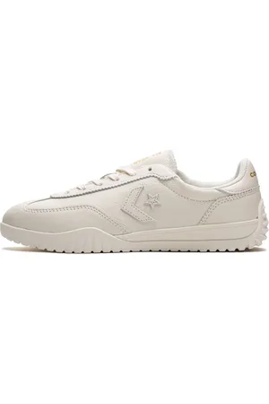Converse Sko, Dame, Hvid, 37 EU, Læder, Hvid Retro Stil Trainer med Gyldne Accenter
