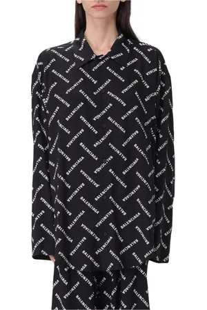 Balenciaga Bluser & Skjorter, Dame, Sort, XS, Silkebluse med logoprint