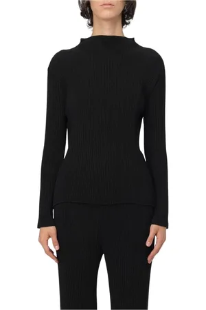 Issey Miyake Strik, Dame, Sort, L, Polyester, Elegant Plisseret Mock Neck Top