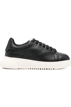 Emporio Armani Sko, Dame, Sort, 38 EU, Sorte Sneakers med Logo Patch