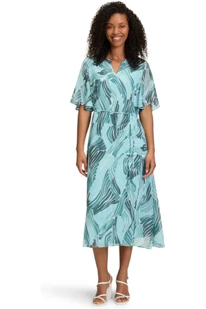 Betty & Co Kjole, Dame, Grøn, M, Chiffon, Chiffon kjole med vingærmer
