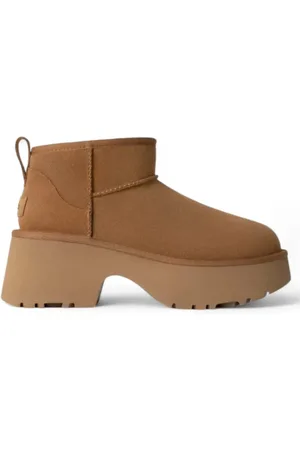 UGG Sko, Dame, Brun, 38 EU, Uld, Klassiske Ultra Mini New Heights Støvler