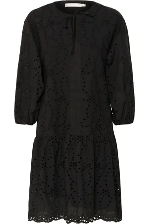 INWEAR Kjole, Dame, Sort, S, Bomuld, Sort Broderet Kjole med Flæsekant