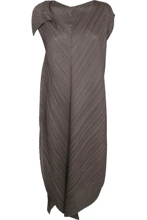 Issey Miyake Kjole, Dame, Brun, 2XL, Elegant Midi Kjole med Flare Stil
