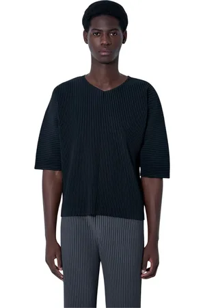 Issey Miyake Top, Herre, Sort, M, Polyester, Plisseret Crewneck Top