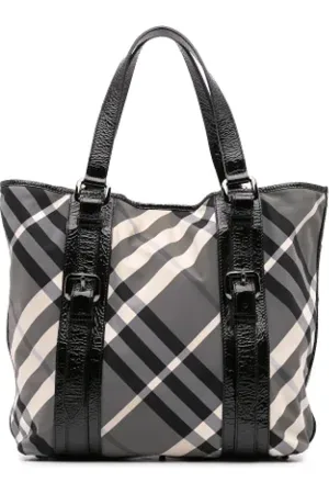 Burberry Pre-owned, Dame, Grå, ONE SIZE, Nylon, Pre-owned nylon totes