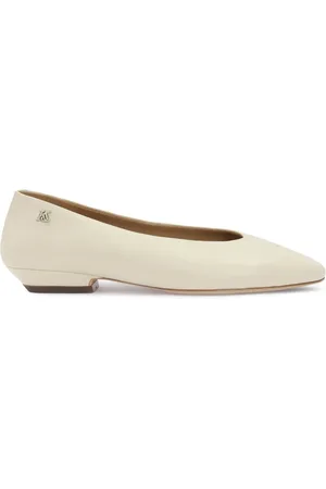 Kazar Sko, Dame, Hvid, 39 EU, Læder, Monogrammed slip-on pumps i naturlæder
