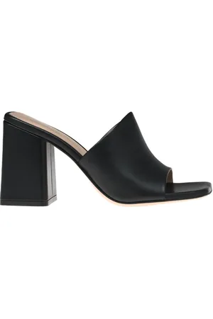 Gianvito Rossi Sko, Dame, Sort, 40 1/2 EU, Læder, Sort Nappa Læder Sandaler Produceret i Italien