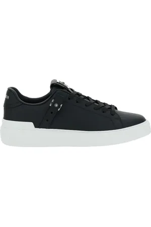Balmain Sko, Herre, Sort, 42 EU, Uld, Sorte lave sneakers med diamantmotiv